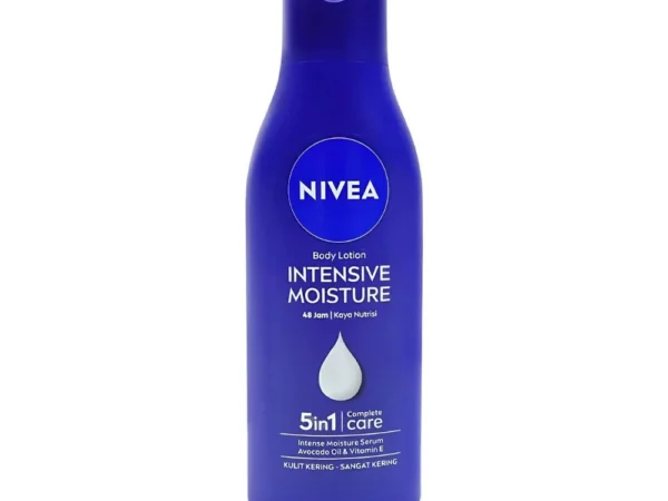 NIVEA Bright Firm & Smooth Body Lotion 200ml – Vitamin C Enriched by NIVEA - Authentic Beauty Product in Pakistan